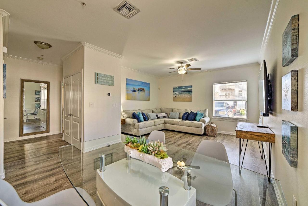 Modern Island Condo With Pool Steps To The Beach! South Padre Island Exterior foto